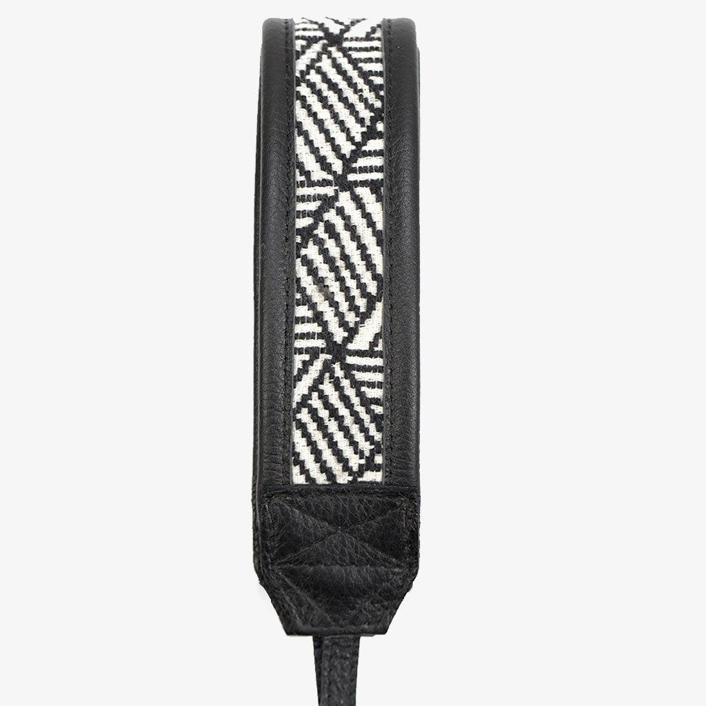 Jaipur #103 - Fabric &amp; Leather camera strap - Handmade Bronkey Premium Goods ®