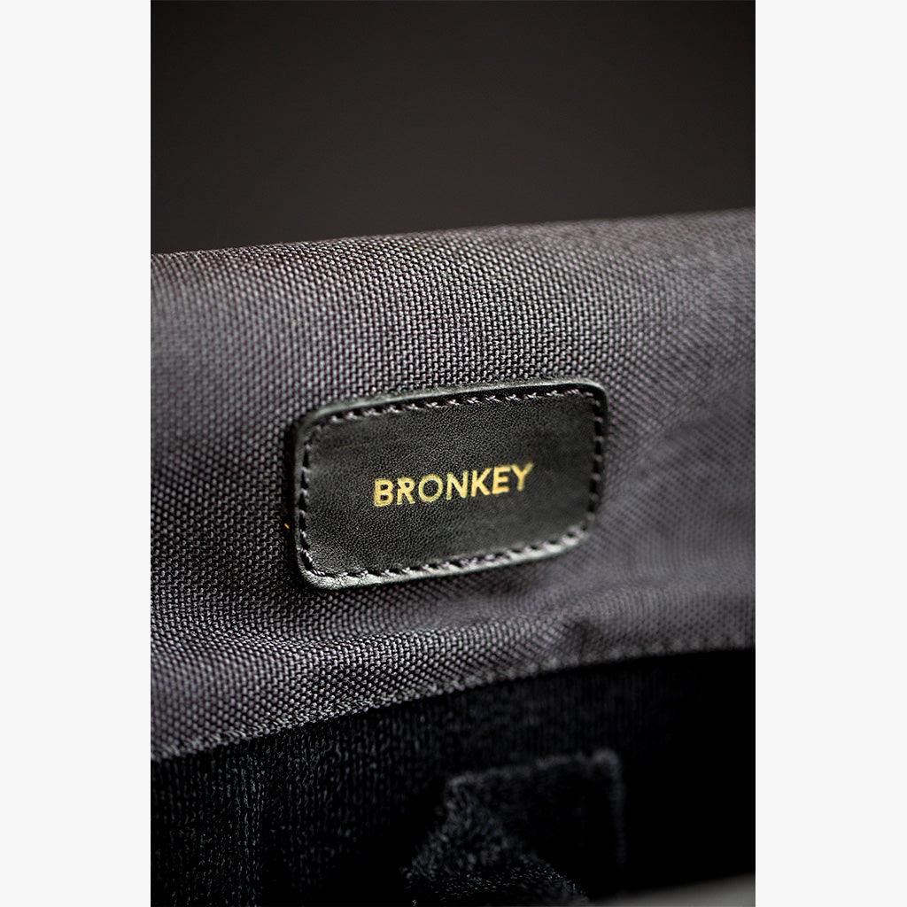 París Black Leather Camera Bag - Handmade Bronkey Premium Goods ®