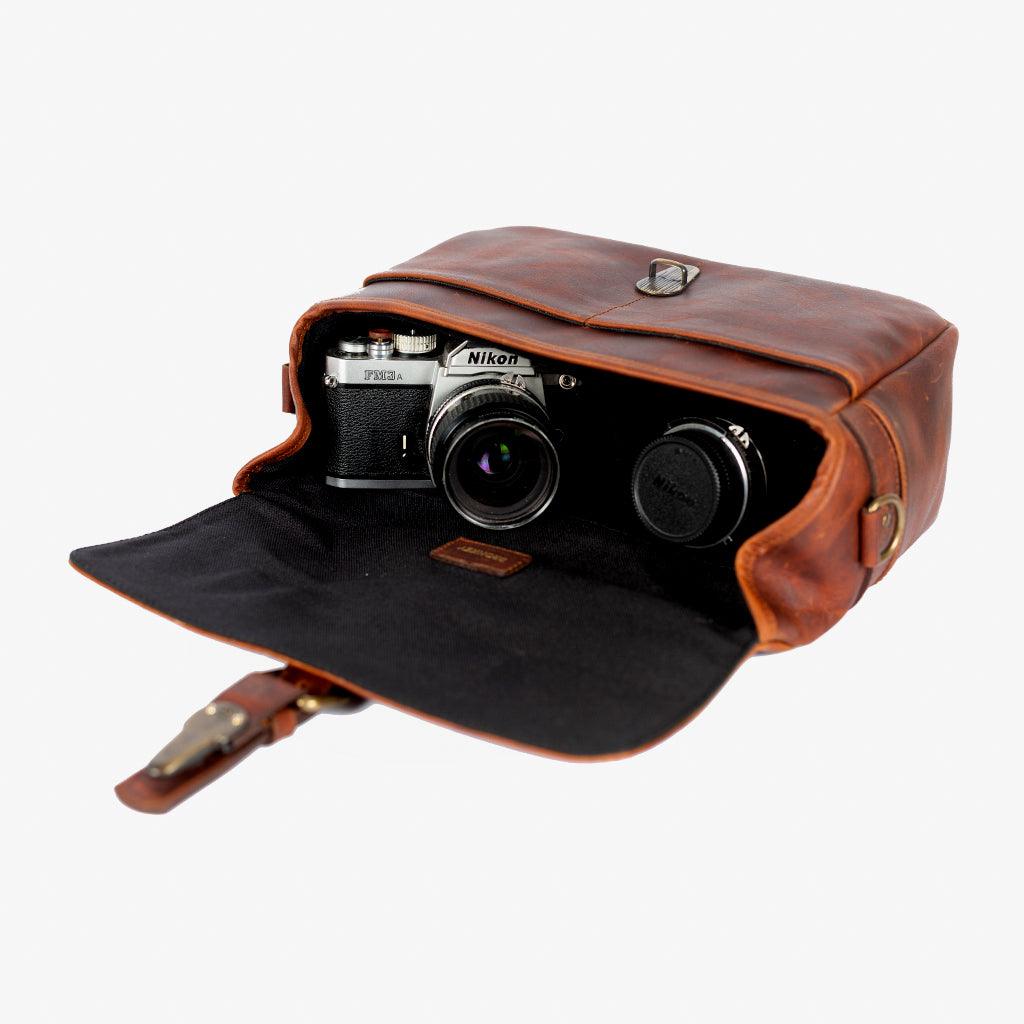 París Cognac Leather Camera Bag - Handmade Bronkey Premium Goods ®