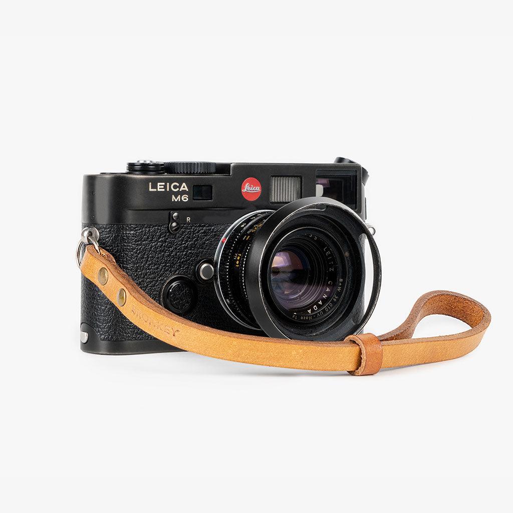 Berlin #203 - Tanned Leather camera strap - Handmade Bronkey Premium Goods ®